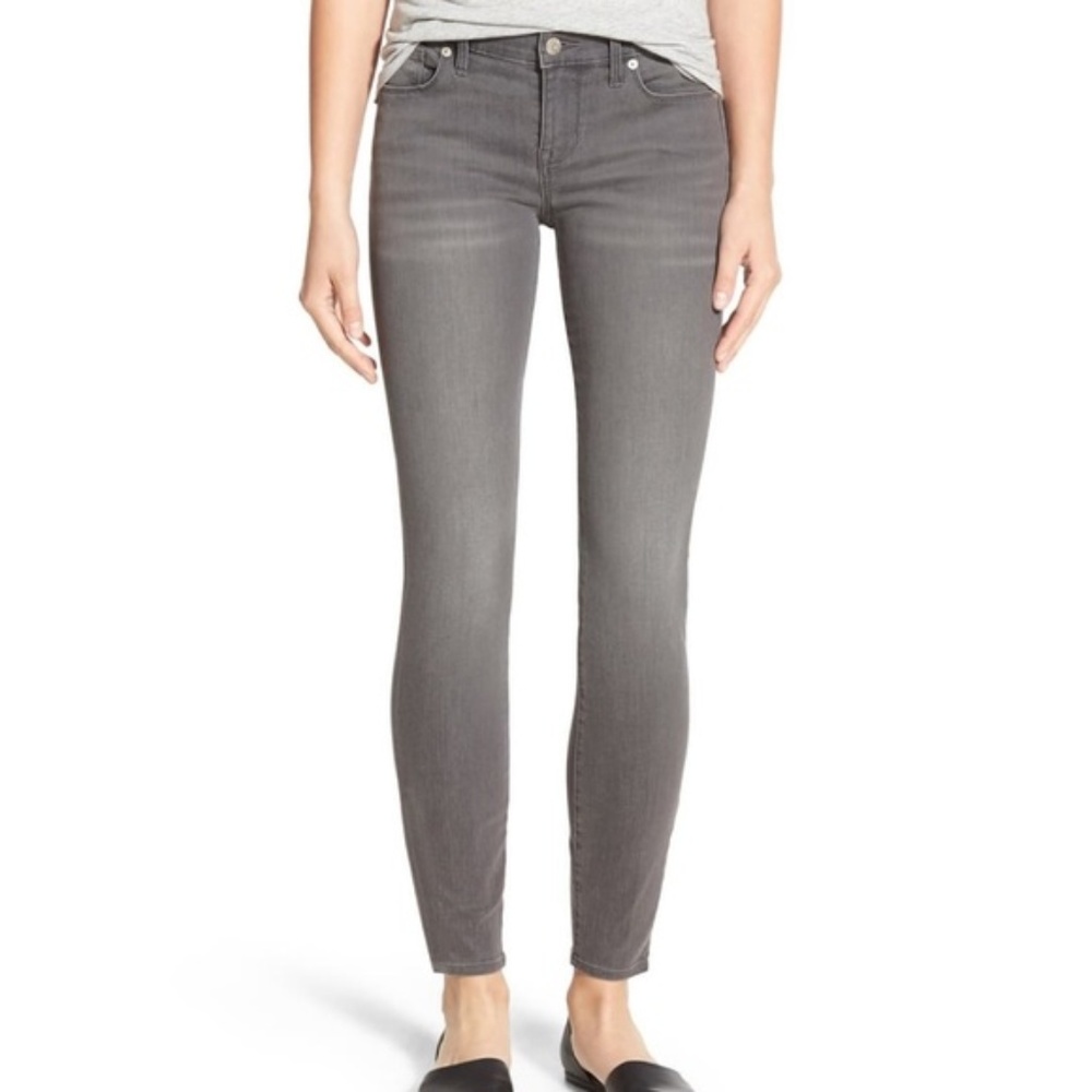 Madewell 9" High Riser Skinny Jeans in grey